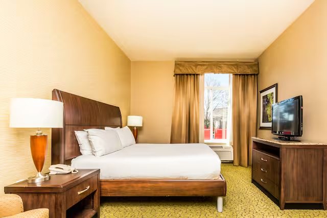 Hilton Garden Inn St George — Guest room