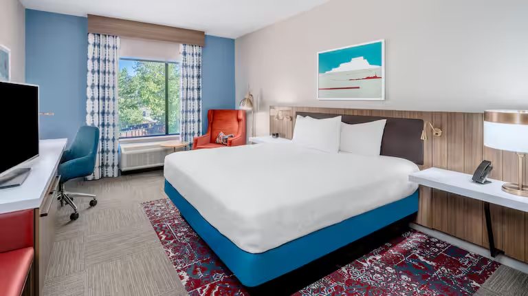 Hilton Garden Inn Trinidad Downtown — Guest room