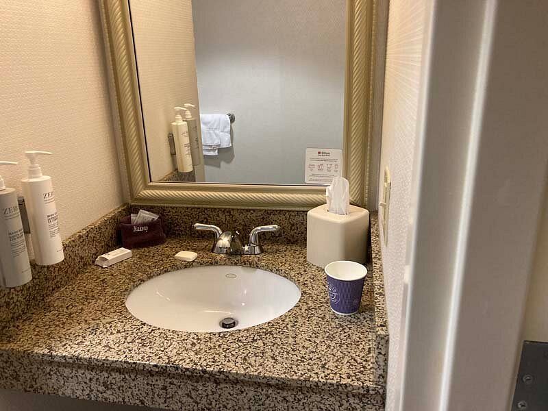 Hilton Garden Inn Wilmington Mayfaire Town Center — Bathroom