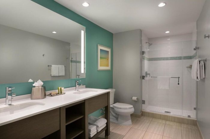 Hilton Grand Vacations Club Anderson Ocean Myrtle Beach — Bathroom