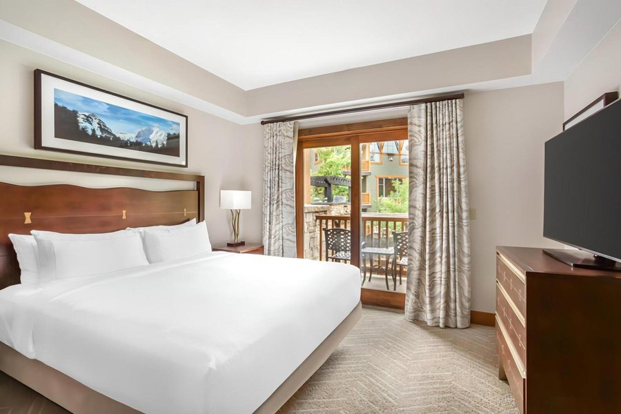 Hilton Grand Vacations Club Sunrise Lodge Park City — Guest room