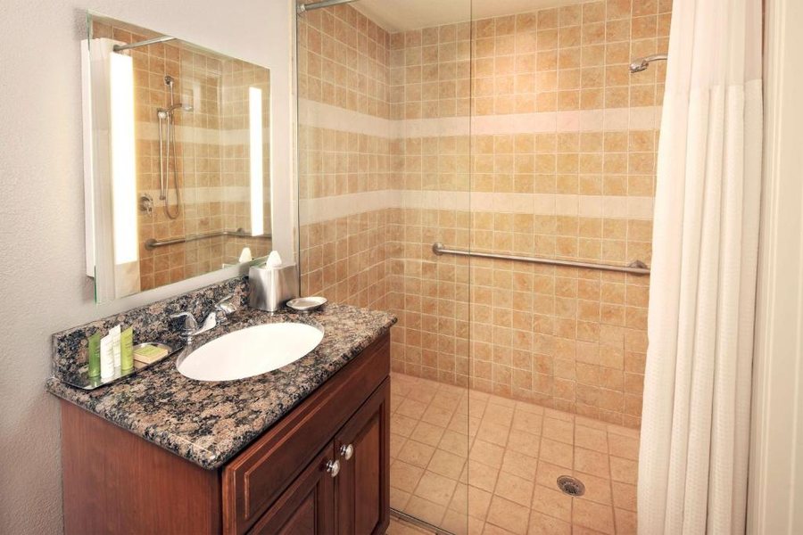 Hilton Grand Vacations Club Tuscany Village Orlando Orlando Florida — Bathroom
