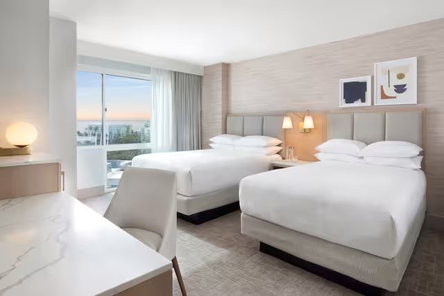 Hilton Los Angeles Airport Los Angeles California — Guest room