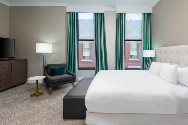Hilton Pennywell St Louis At The Arch — Guest room
