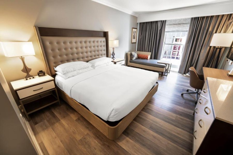 Hilton St Augustine Historic Bayfront — Guest room