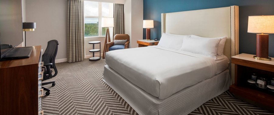 Hilton University of Florida Conference Center Gainesville — Guest room