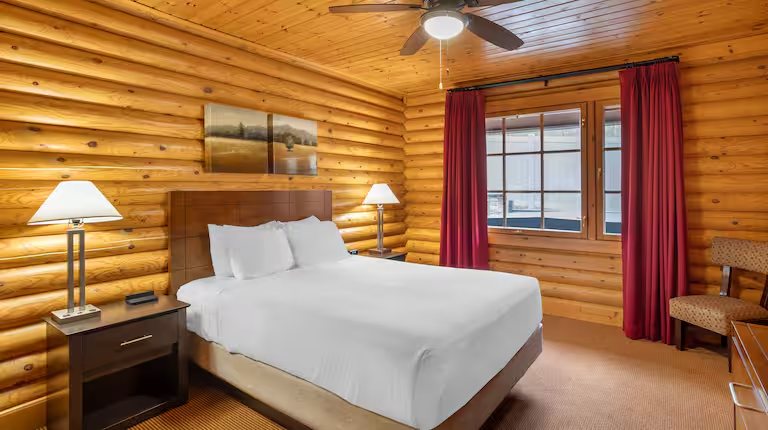 Hilton Vacation Club Bent Creek Golf Village Gatlinburg — Guest room