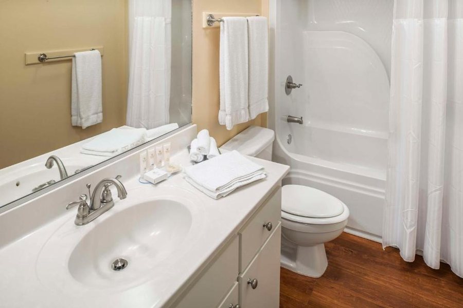 Hilton Vacation Club Greensprings Williamsburg — Bathroom