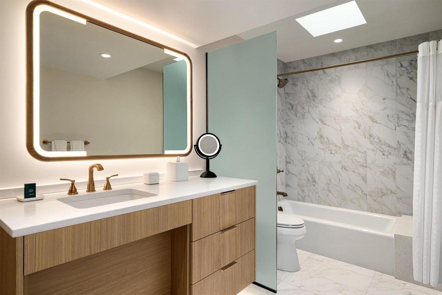 Hilton Vacation Club Scottsdale Links Resort — Bathroom