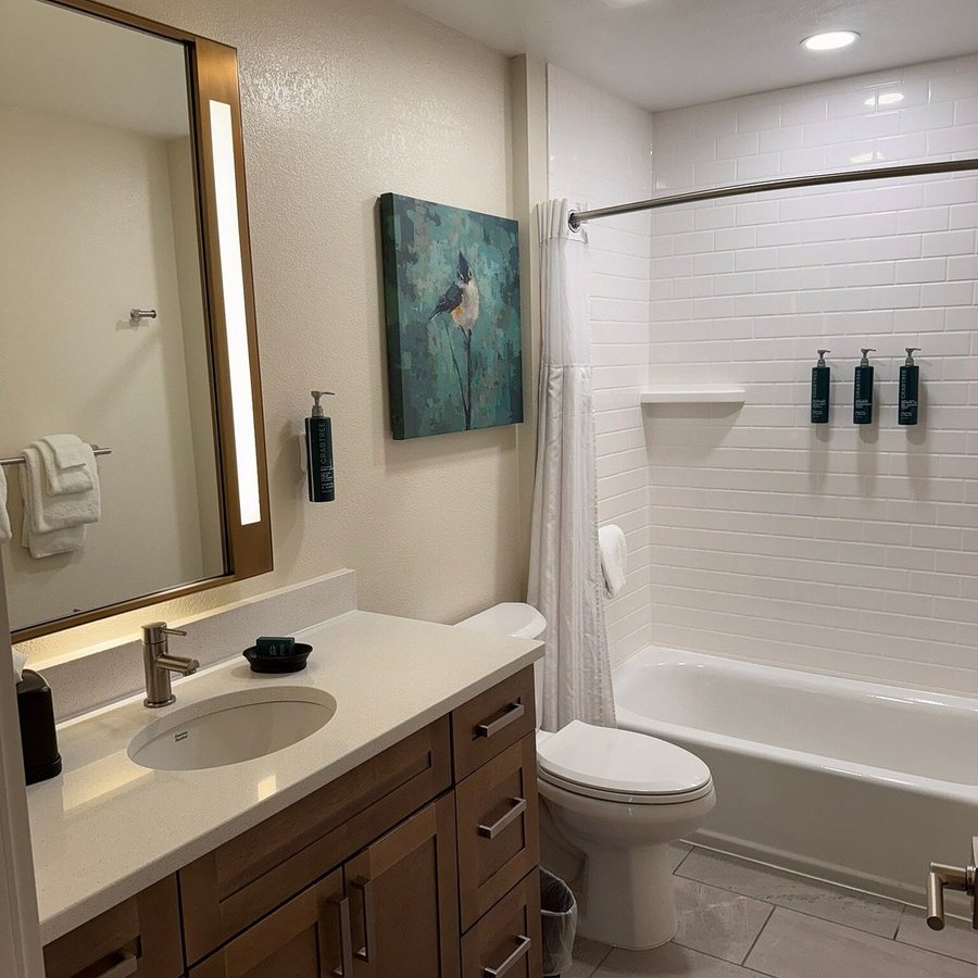 Hilton Vacation Club The Falls Village Branson — Bathroom