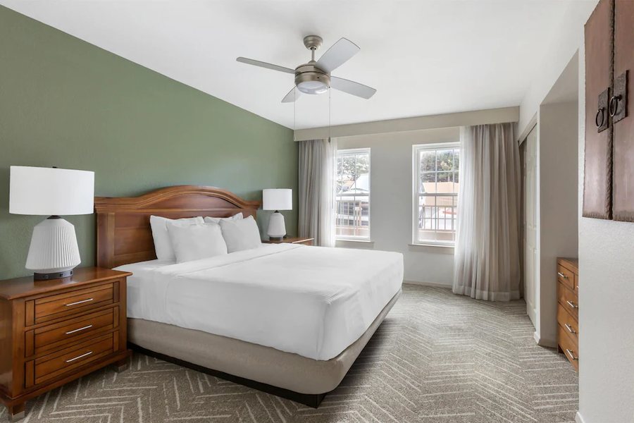 Hilton Vacation Club Villas De Santa Fe — Guest room