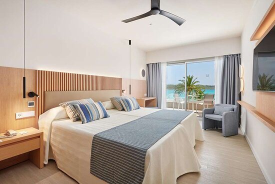 Hipotels Coma Gran — Guest room