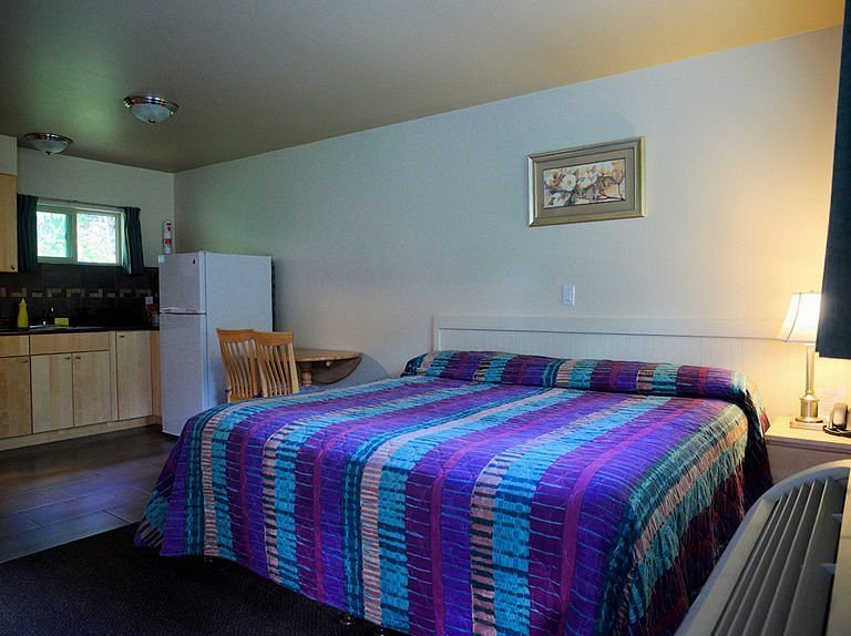 Hitchin Post Rv Park Las Vegas Nevada — Guest room