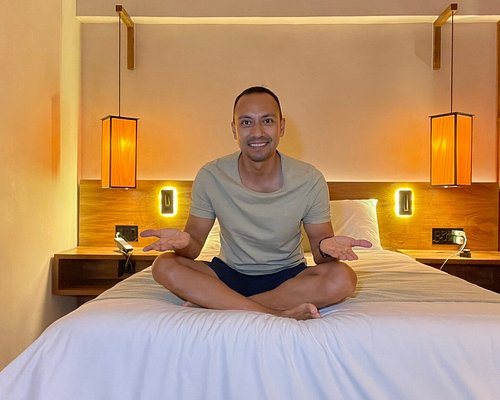 Hive Cancun — Guest room