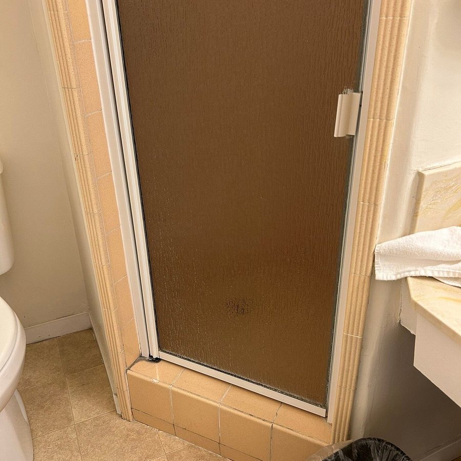 Hofsas House Hotel — Bathroom