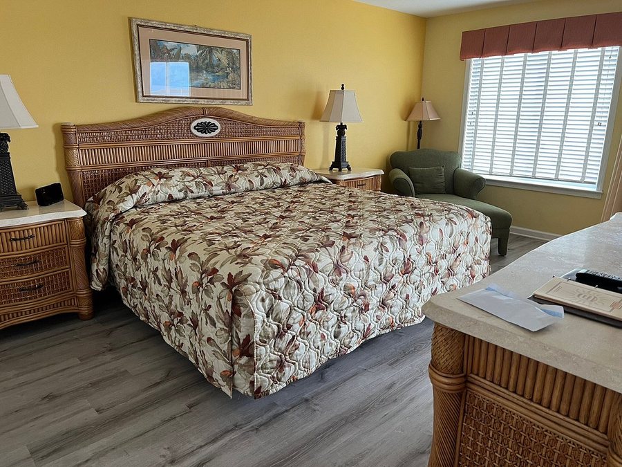 Holiday Beach Resort Soundside — Guest room