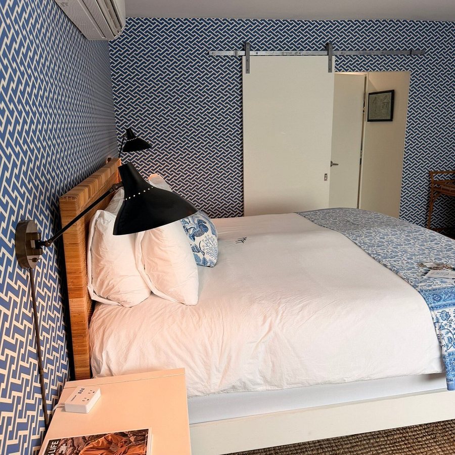 Holiday House Palm Springs — Guest room