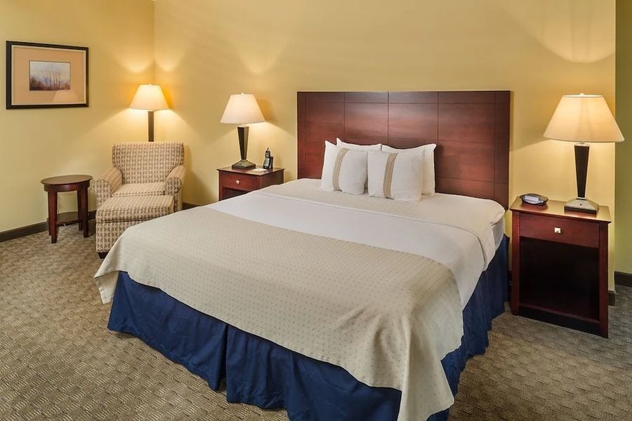 Holiday Inn Augusta West I 20 By IHG — Guest room