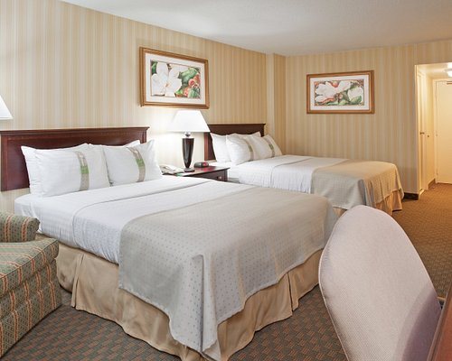 Holiday Inn Columbus Dwtn capitol Square By IHG — Guest room