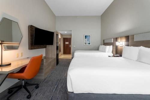 Holiday Inn Express Crystal River by IHG — Guest room