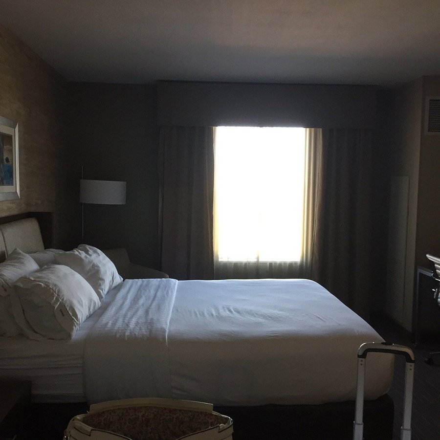 Holiday Inn Express Fargo SW I 94 Medical Center by IHG — Guest room