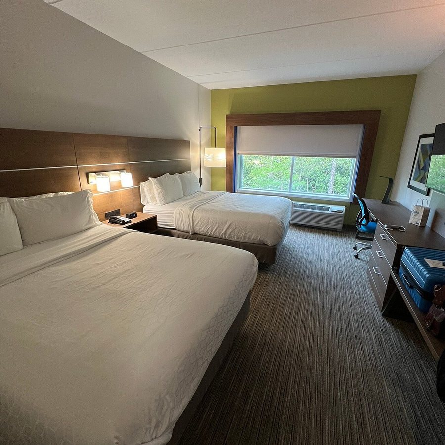 Holiday Inn Express Jacksonville South Bartram Prk by IHG — Guest room