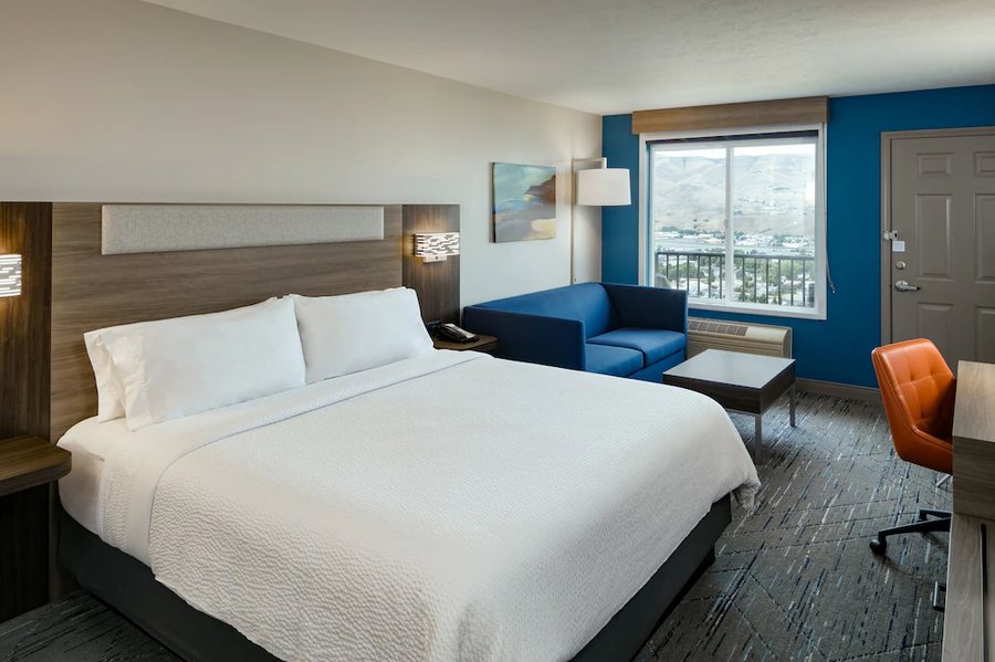 Holiday Inn Express Lewiston By IHG — Guest room