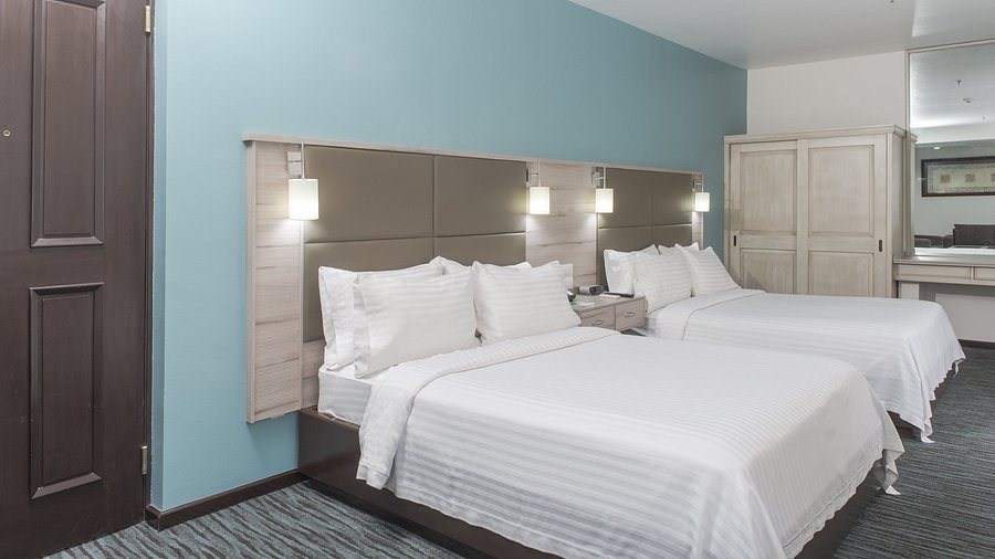 Holiday Inn Express Mexico Reforma by IHG — Guest room