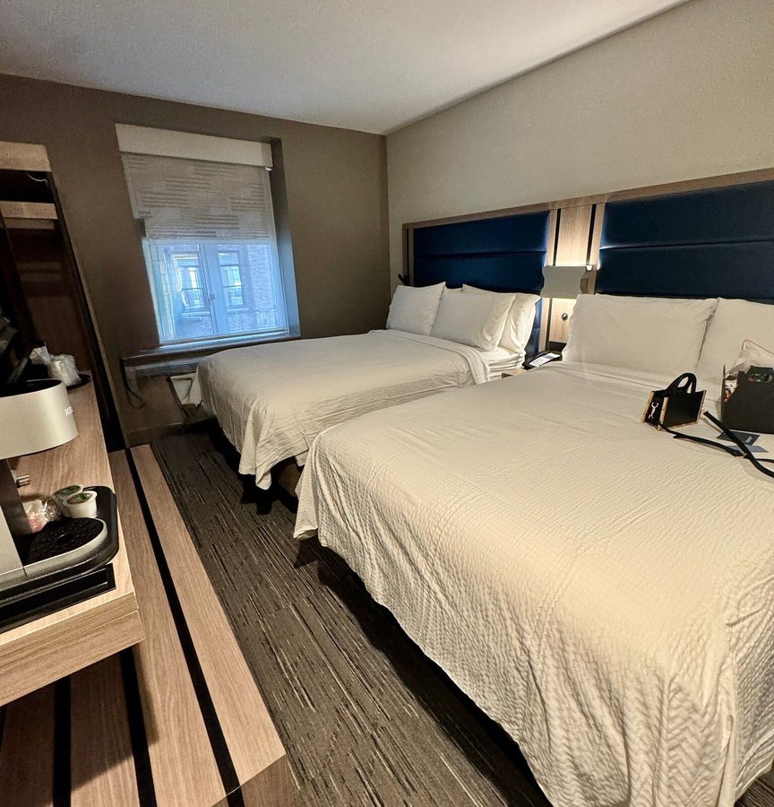 Holiday Inn Express Nyc Chelsea Nomad Area by IHG New York City New York — Guest room