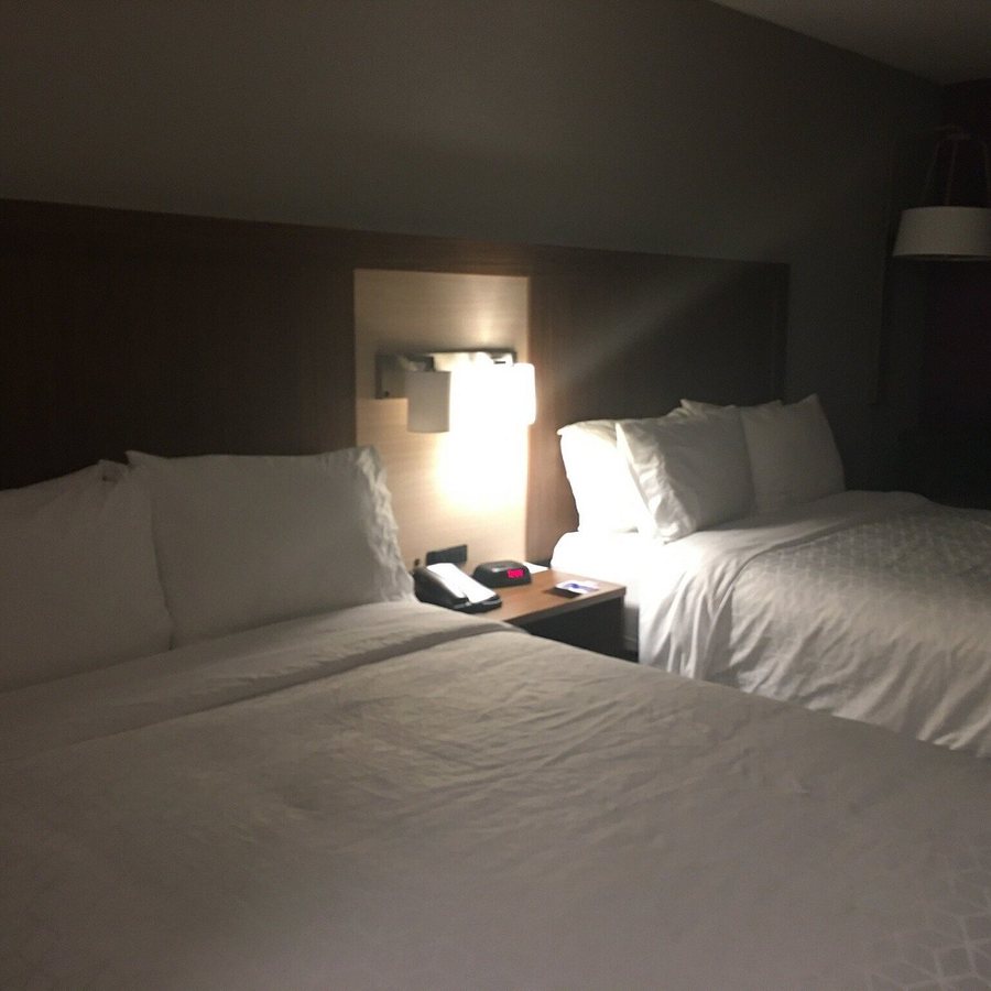 Holiday Inn Express Quantico Stafford By IHG — Guest room