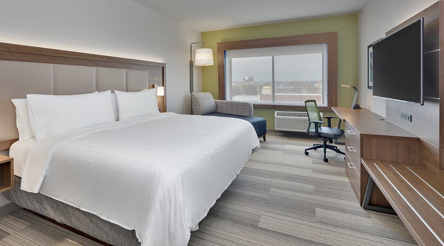 Holiday Inn Express Suites Burleson ft Worth By IHG — Guest room