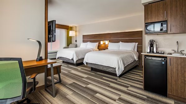 Holiday Inn Express Suites Detroit novi By IHG — Guest room