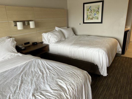 Holiday Inn Express Suites Elizabethtown North by IHG Elizabethtown Kentucky — Guest room