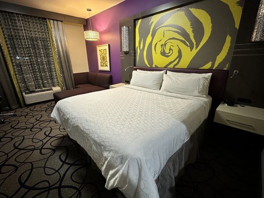Holiday Inn Express Suites Garland E Lake Hubbard I30 By IHG — Guest room