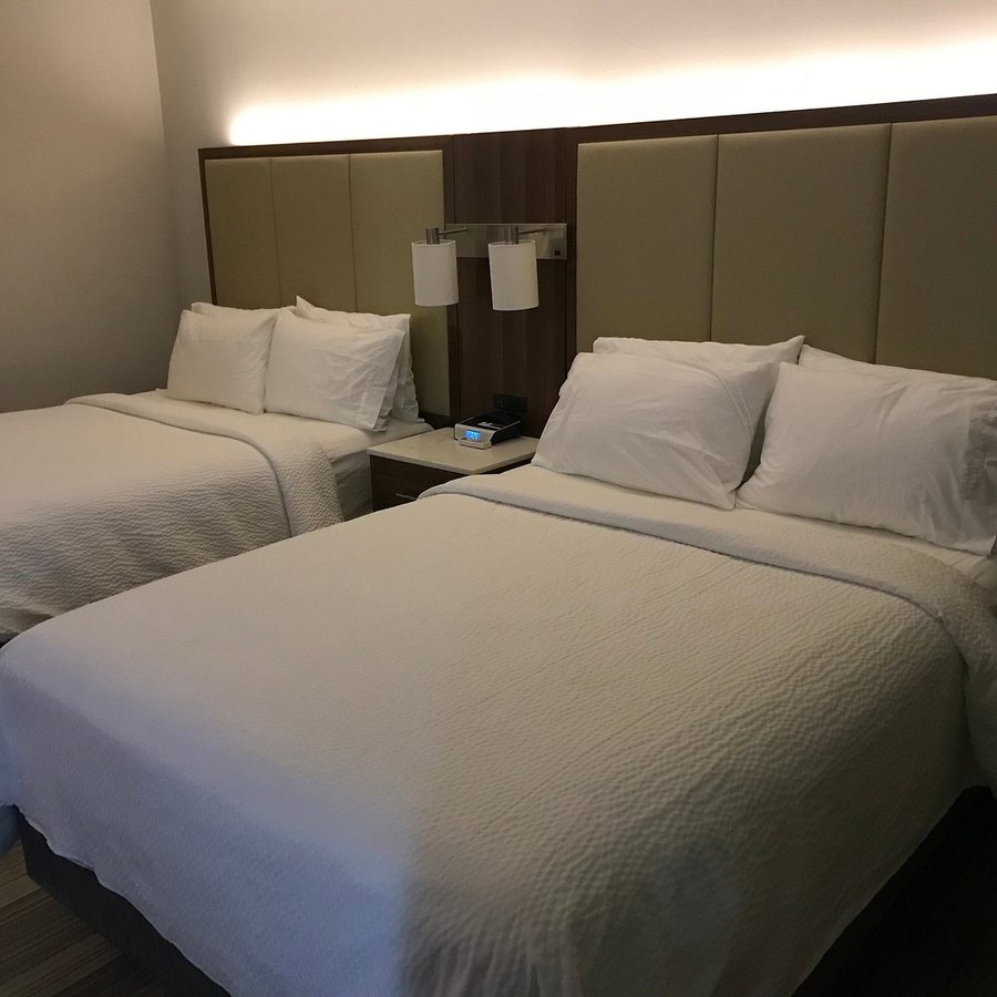 Holiday Inn Express Suites Helen By IHG — Guest room