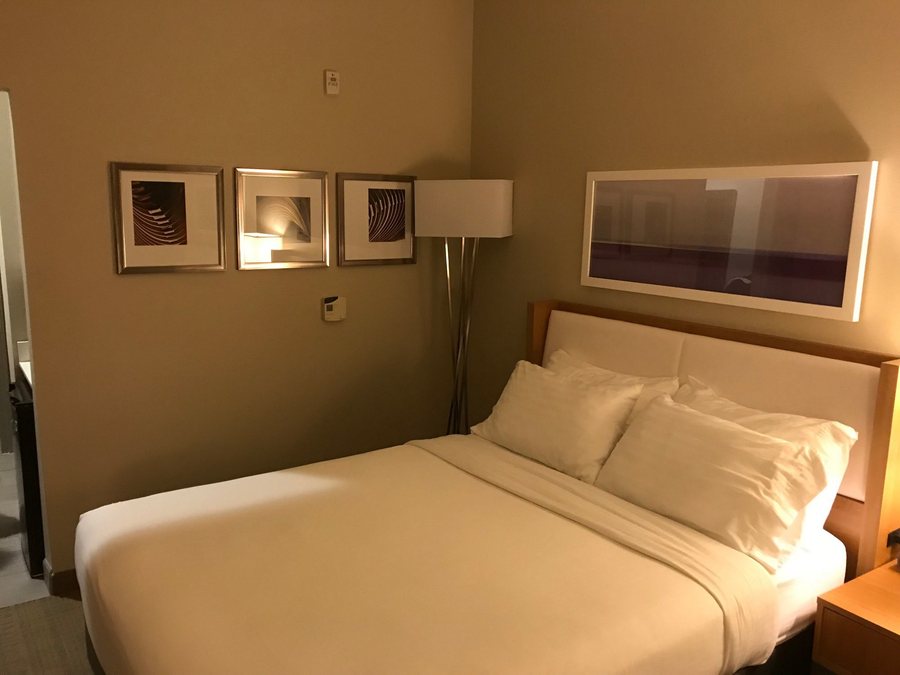 Holiday Inn Express Suites Hot Springs By IHG — Guest room