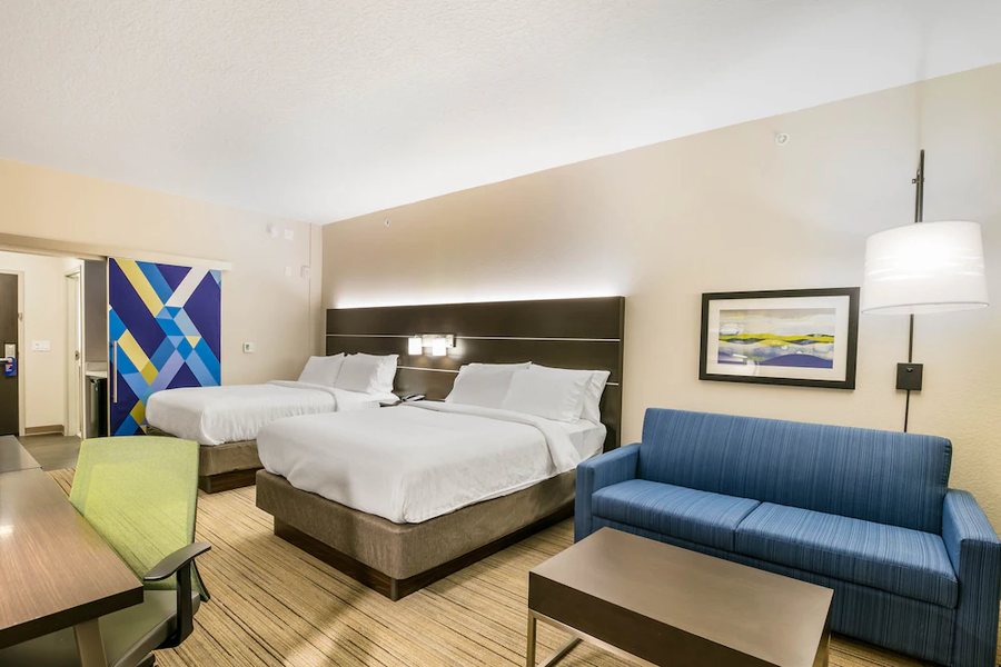 Holiday Inn Express Suites Jacksonville Airport By IHG — Guest room