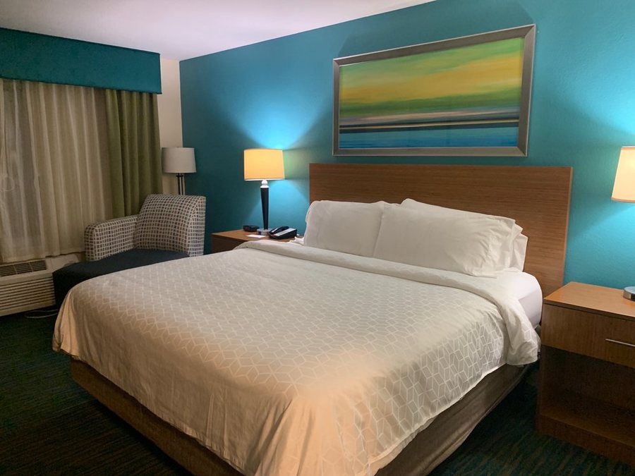 Holiday Inn Express Suites Jacksonville Blount Island by IHG Jacksonville Florida — Guest room