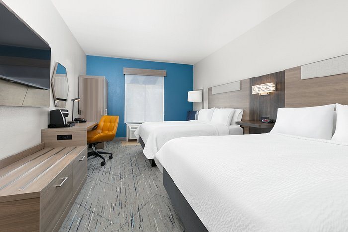 Holiday Inn Express Suites Livingston by IHG — Guest room