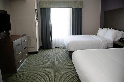 Holiday Inn Express Suites Port Aransas Beach Area by IHG — Guest room
