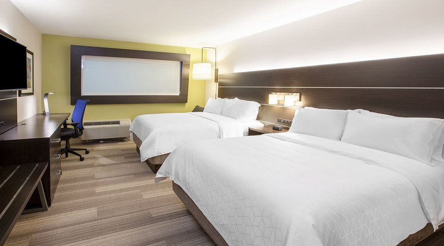 Holiday Inn Express Suites Texas City By IHG — Guest room