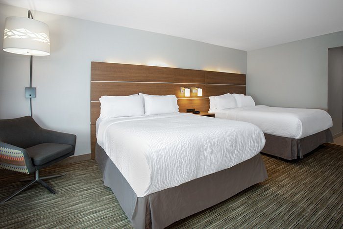 Holiday Inn Express Suites Tucson North Marana By IHG — Guest room