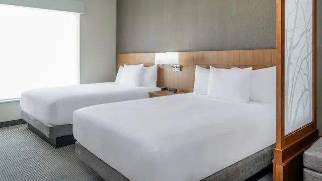 Holiday Inn Fort Worth Alliance by IHG — Guest room