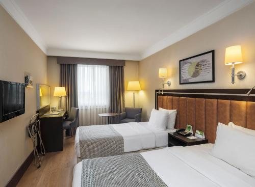 Holiday Inn Istanbul Old City By IHG Istanbul — Guest room