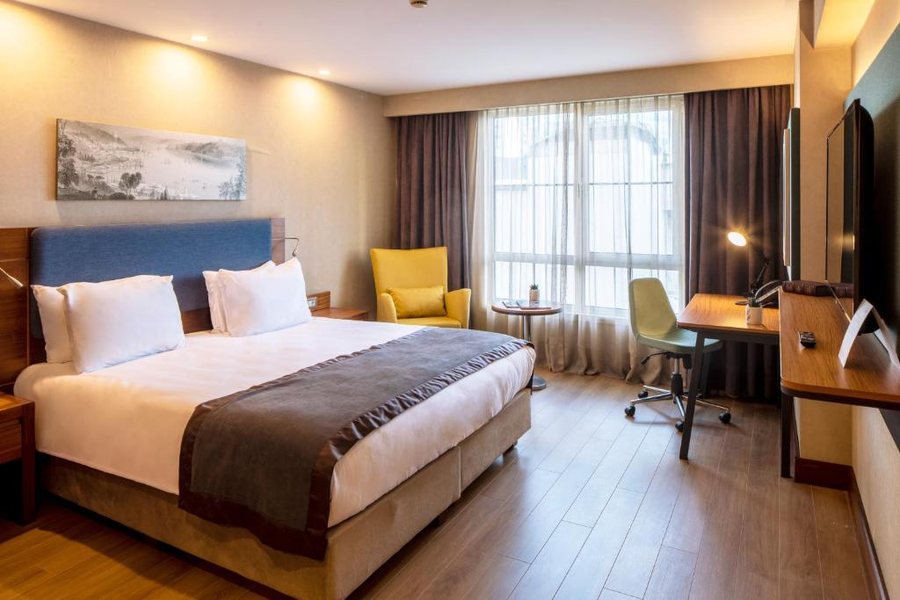 Holiday Inn Istanbul Sisli by IHG Istanbul — Guest room