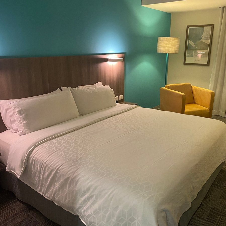 Holiday Inn Lima Airport By IHG Lima Lima Region — Guest room