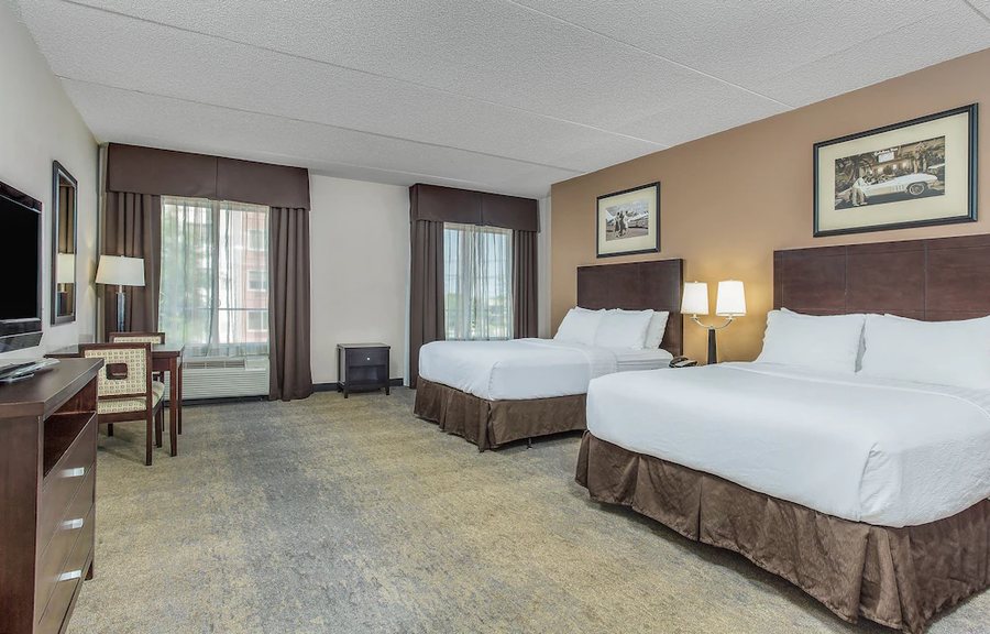 Holiday Inn Louisville Airport Fair expo By IHG — Guest room