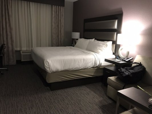 Holiday Inn New Orleans Airport North By IHG — Guest room