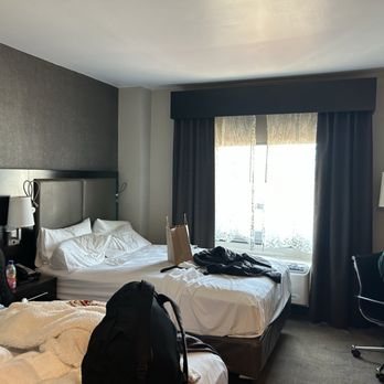 Holiday Inn Nyc Lower East Side By IHG — Guest room