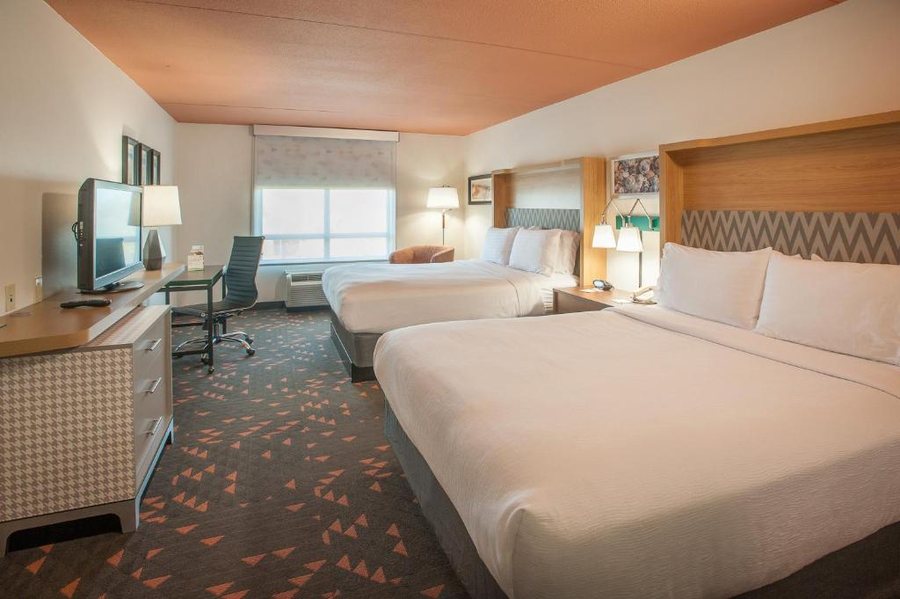 Holiday Inn Pensacola University Area by IHG — Guest room